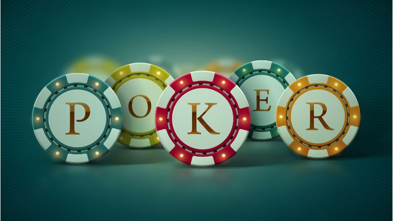 Poker là một trò chơi bài phổ biến trên thế giới, thu hút hàng triệu người chơi mỗi ngày